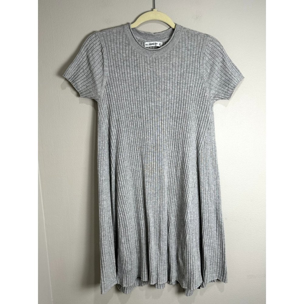 ZARA Knit Womens Gray Ribbed Short Sleeve Sweater Dress Size Medium Mini Length